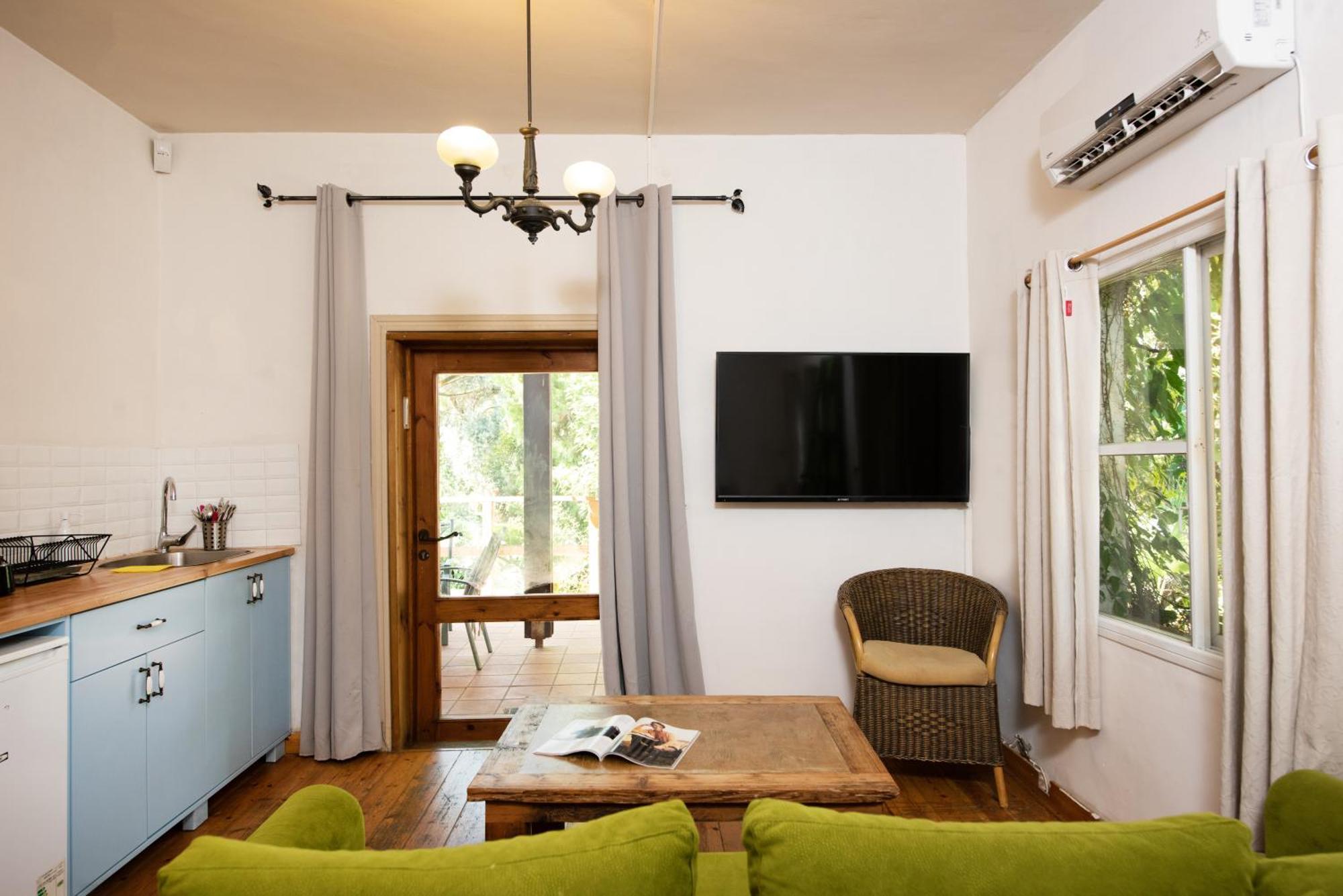 Vitrage Holiday Village And Spa Bet Hillel Bilik gambar